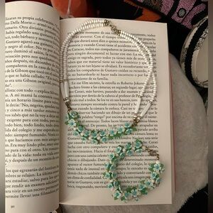 Vintage Beaded Floral necklace set